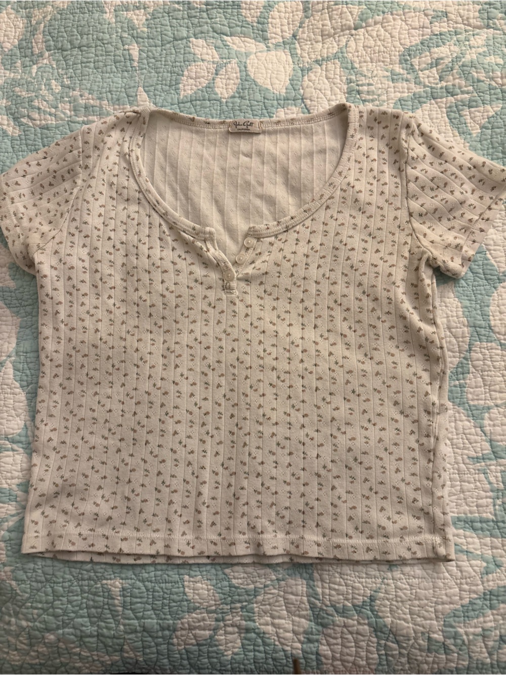 John Galt - White Floral Cropped Pointelle Ribbed Henley Top -women’s small